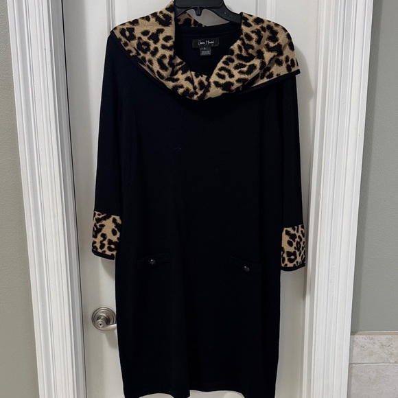 Jessica Howard Dresses & Skirts - Jessica Howard Black Long Sleeve Dress with Leopard Collar and Cuff